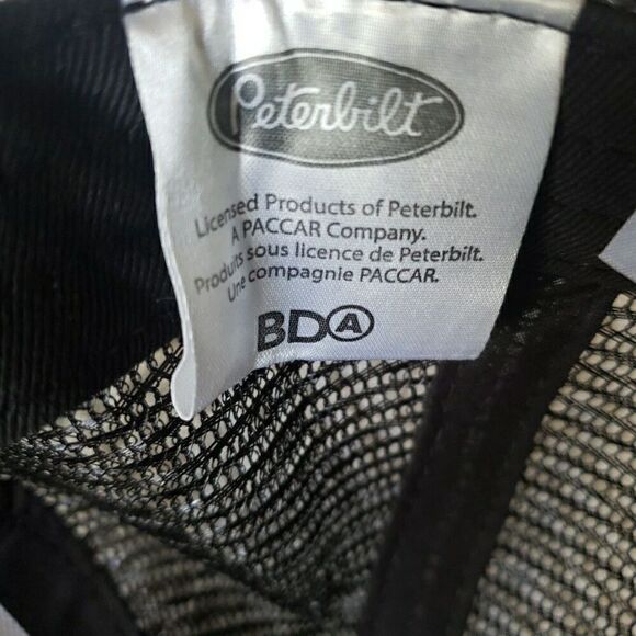NWOT Peterbilt Trucker Hat Embroidered Snapback Adjustable Mesh Black Gray - Picture 3 of 7